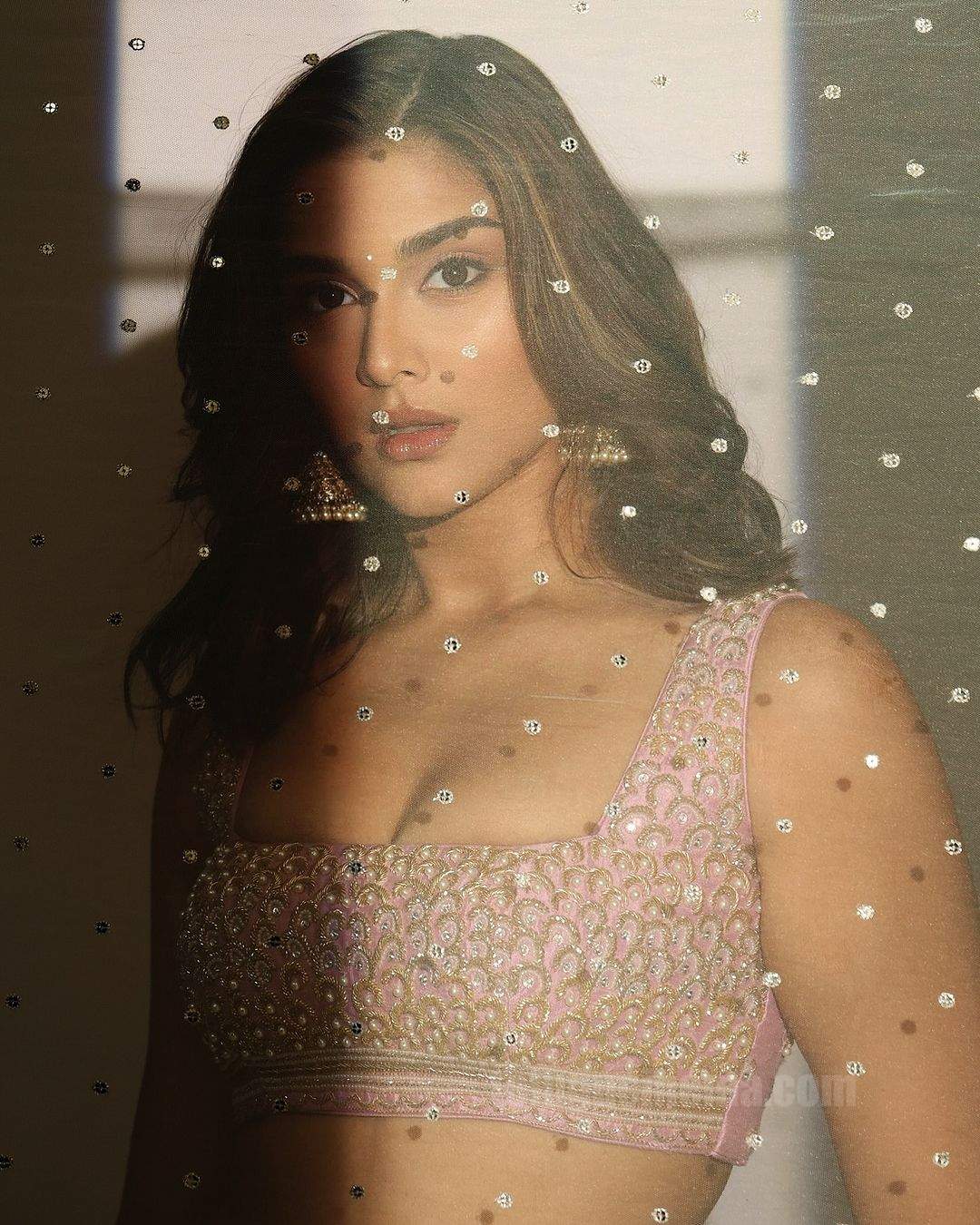 Saiee Manjrekar