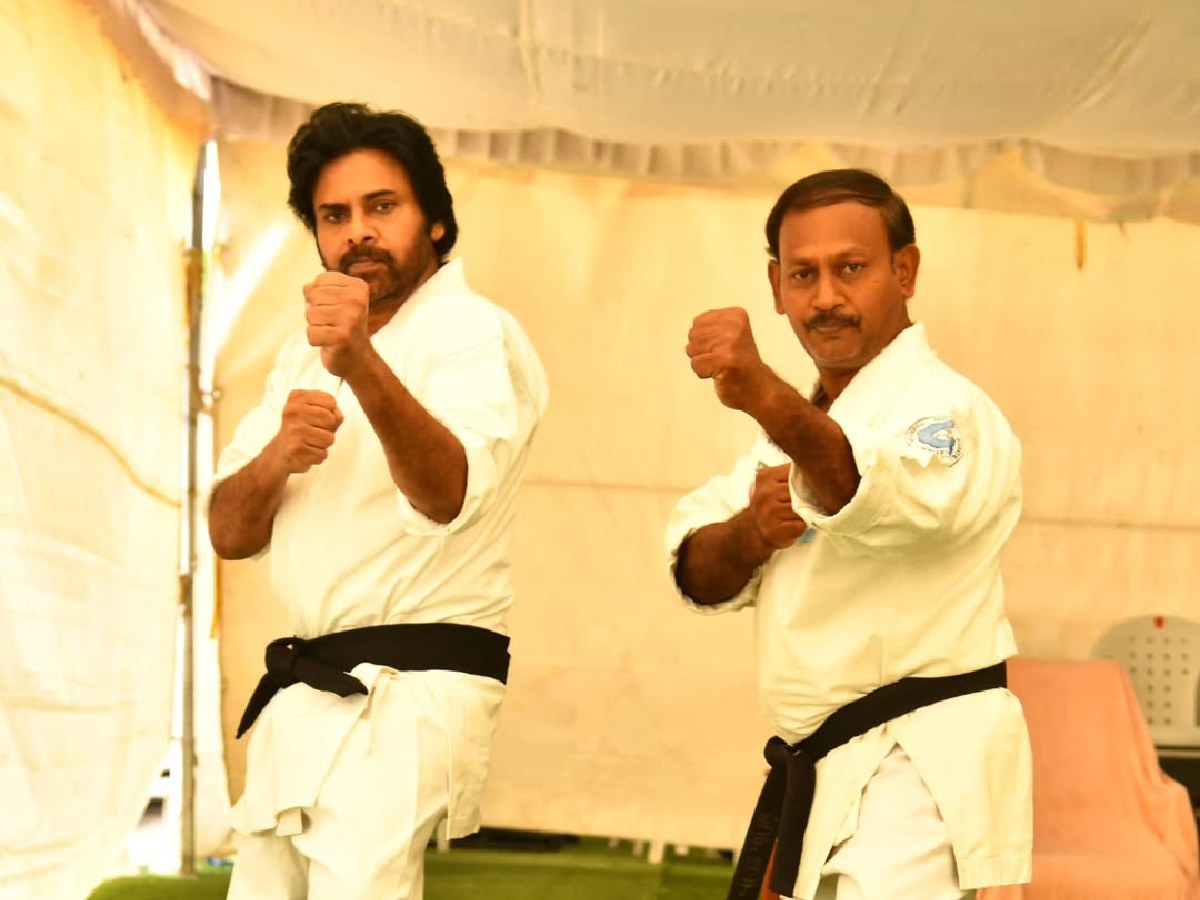 Pawan Kalyan showcases Martial Arts with Renish Raja Pawan Kalyan showcases Martial Arts with Renish Raja